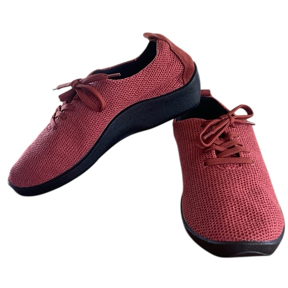 Unisex Arcopedico knit shoe. Made in Portugal. Size 42 GUC - Picture 2 of 12